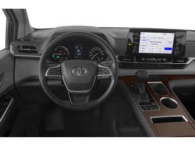 2021 Toyota Sienna LE 8 Passenger
