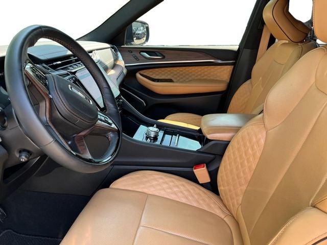 2025 Jeep Grand Cherokee L Summit