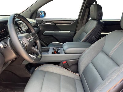 2025 GMC Acadia AT4