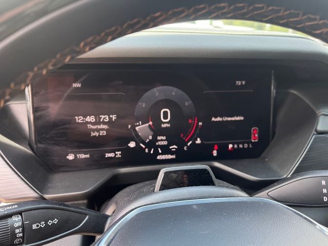 2025 GMC Acadia AT4