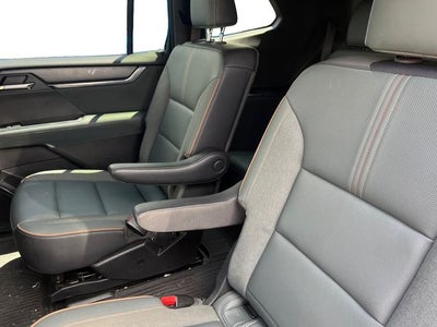 2025 GMC Acadia AT4