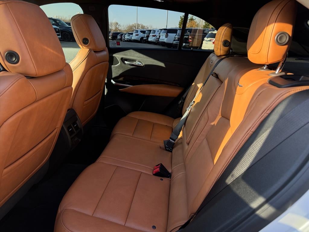 2020 Cadillac XT4 Premium Luxury