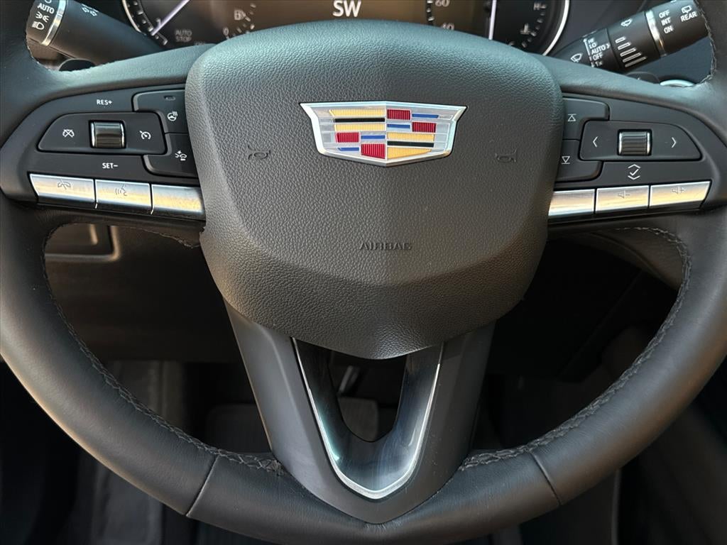 2020 Cadillac XT4 Premium Luxury