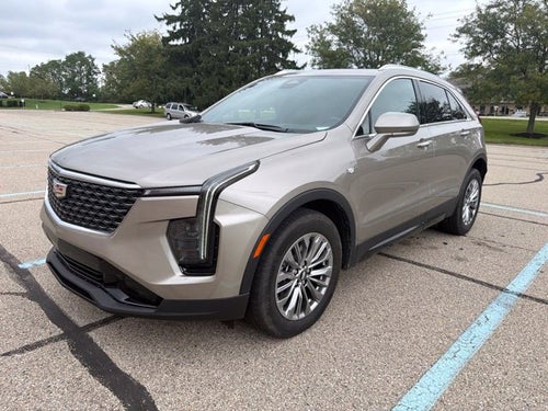 2024 Cadillac XT4 Premium Luxury