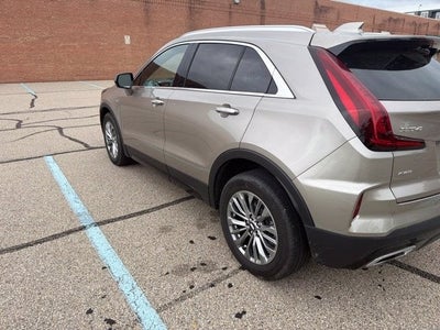 2024 Cadillac XT4 Premium Luxury