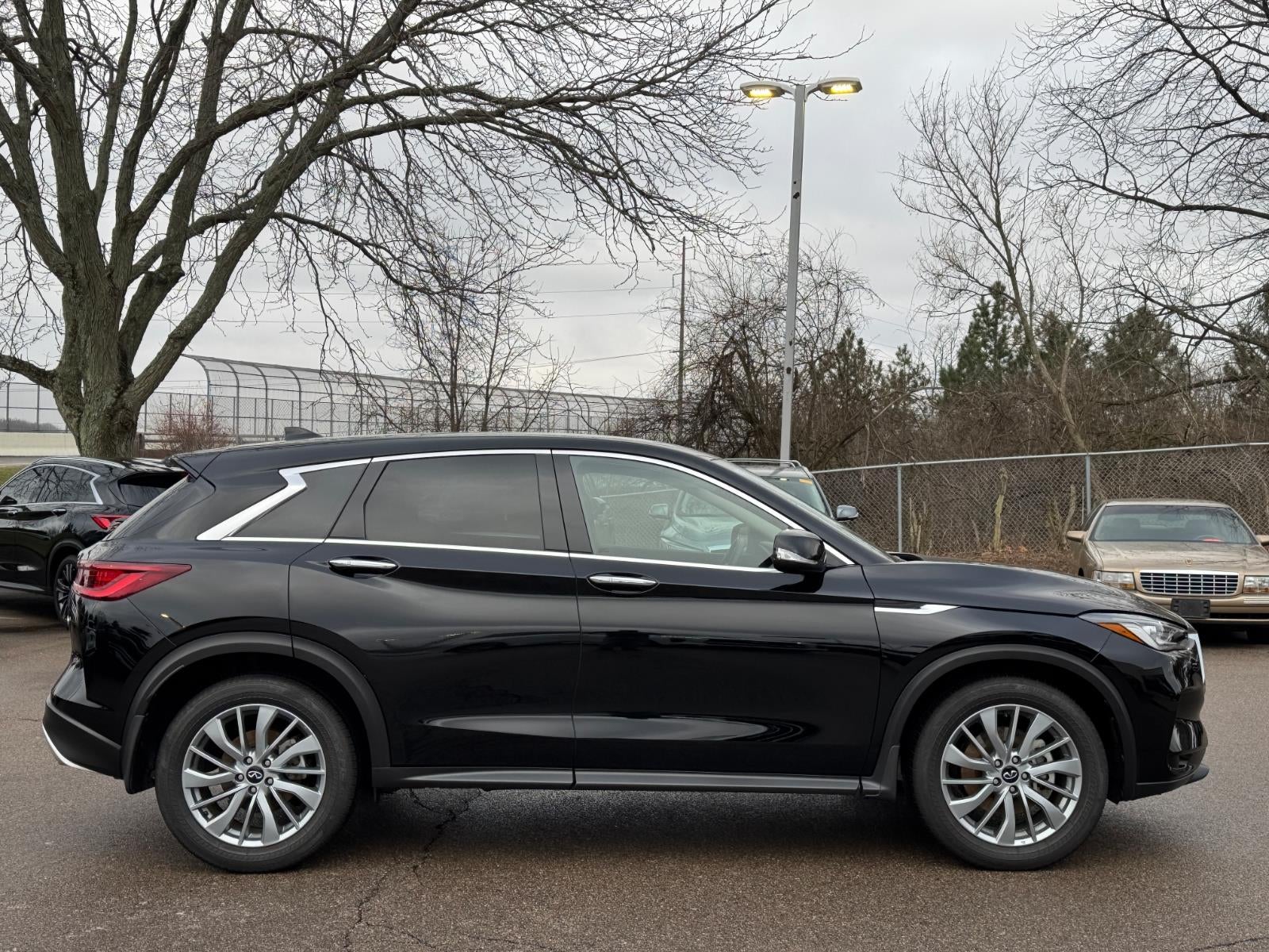 2025 INFINITI QX50 Pure AWD