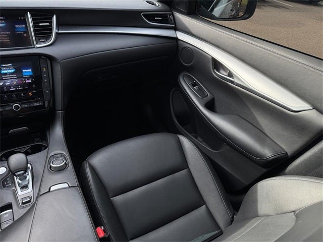 2021 INFINITI QX50 LUXE AWD