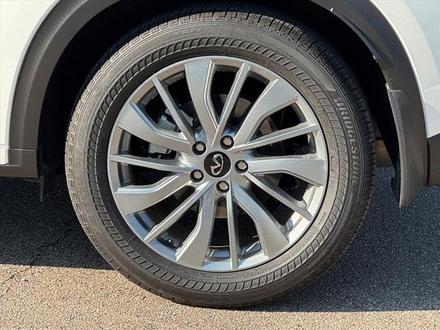 2025 INFINITI QX50 LUXE AWD