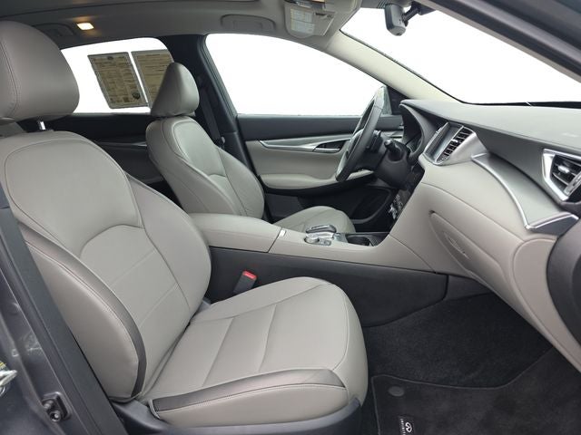 2023 INFINITI QX50 LUXE AWD