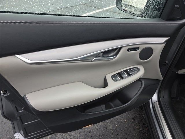 2023 INFINITI QX50 LUXE AWD