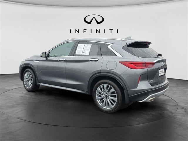 2023 INFINITI QX50 LUXE AWD