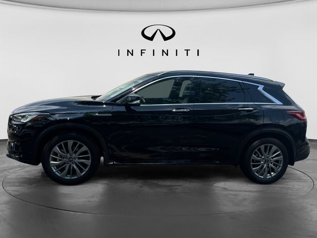 2023 INFINITI QX50 LUXE AWD