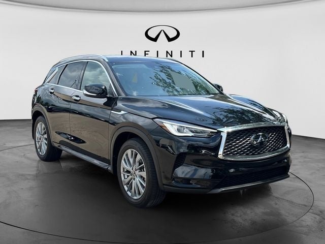 2023 INFINITI QX50 LUXE AWD