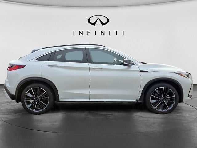 2025 INFINITI QX55 Essential AWD