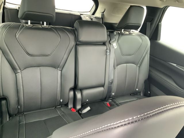 2027 INFINITI QX60 Luxe AWD