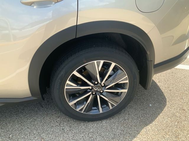 2027 INFINITI QX60 Luxe AWD