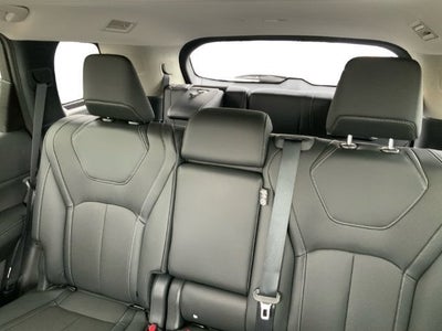 2027 INFINITI QX60 Luxe AWD