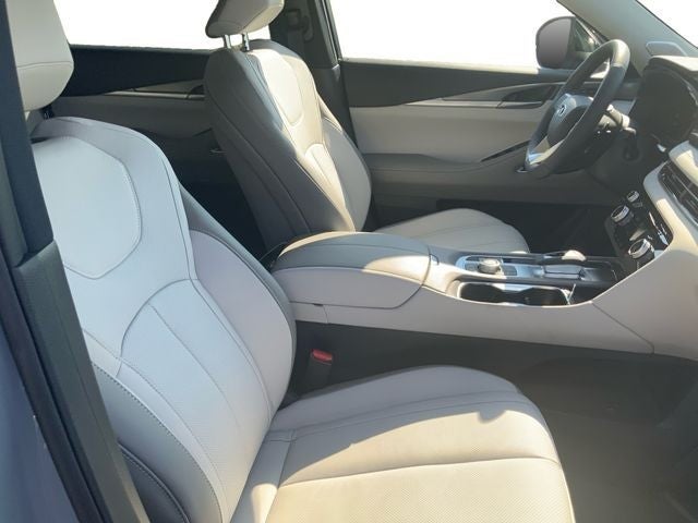 2027 INFINITI QX60 Luxe AWD