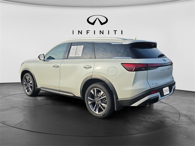 2023 INFINITI QX60 LUXE AWD