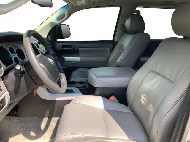 2008 Toyota Sequoia SR5 5.7L