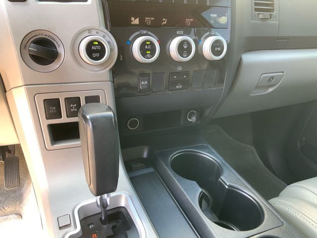 2008 Toyota Sequoia SR5 5.7L