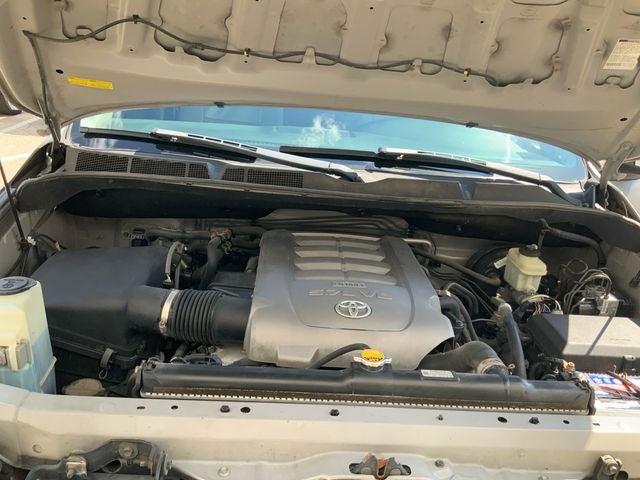 2008 Toyota Sequoia SR5 5.7L