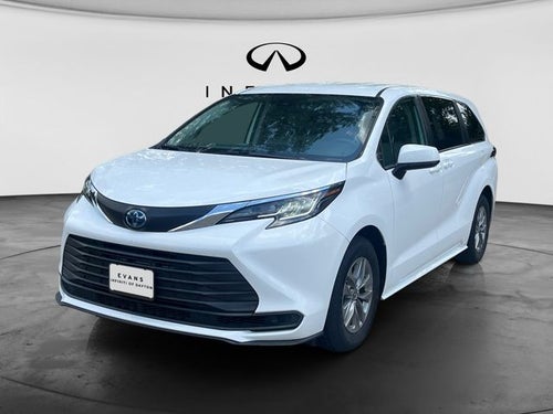 2021 Toyota Sienna LE 8 Passenger