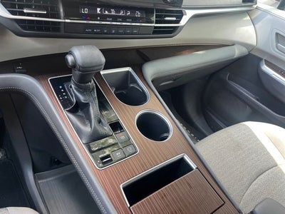 2021 Toyota Sienna LE 8 Passenger