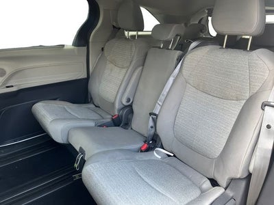 2021 Toyota Sienna LE 8 Passenger