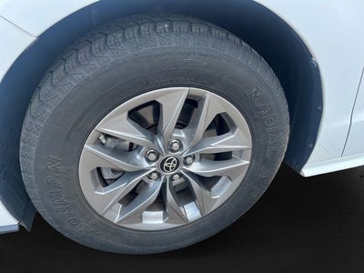 2021 Toyota Sienna LE 8 Passenger
