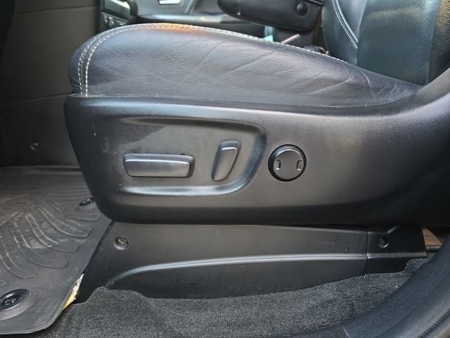 2018 Toyota Sienna SE Premium 8 Passenger