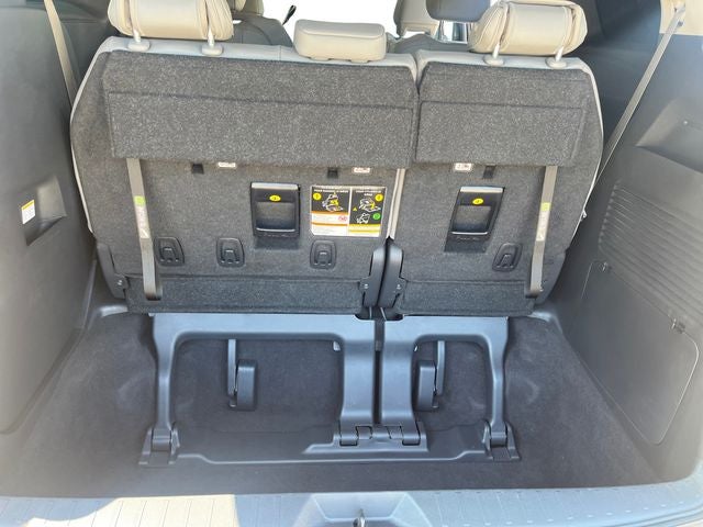 2025 Toyota Sienna XLE 8 Passenger