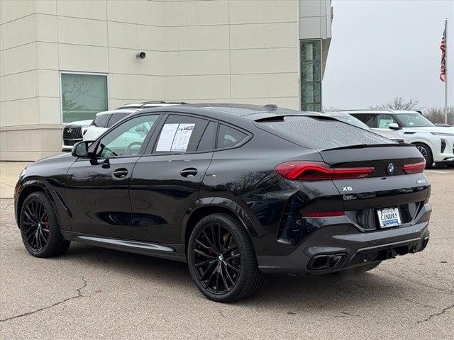 2024 BMW X6 M60i
