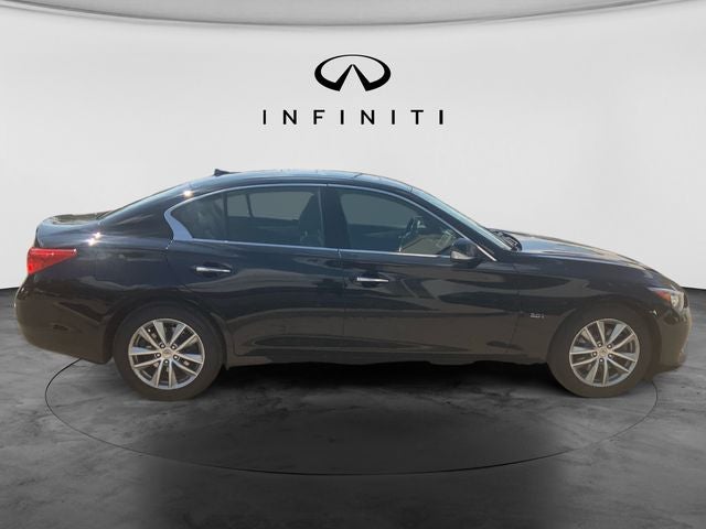 2017 INFINITI Q50 Premium AWD