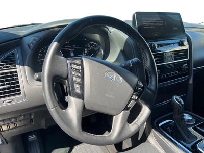 2024 INFINITI QX80 LUXE 4WD