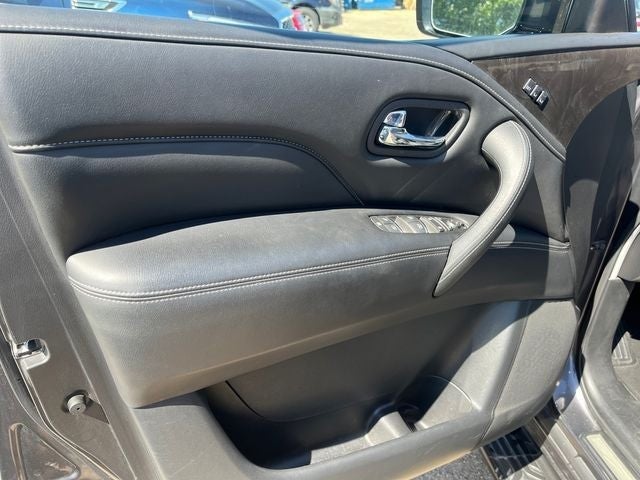 2024 INFINITI QX80 LUXE 4WD