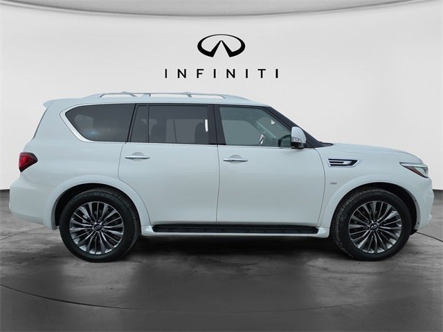2019 INFINITI QX80 LUXE 4WD