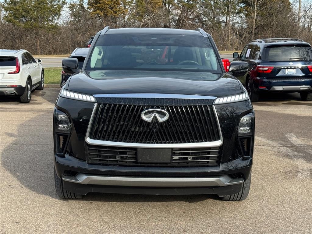 2025 INFINITI QX80 Luxe 4WD