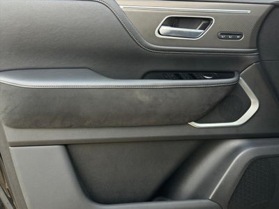 2025 INFINITI QX80 Luxe 4WD