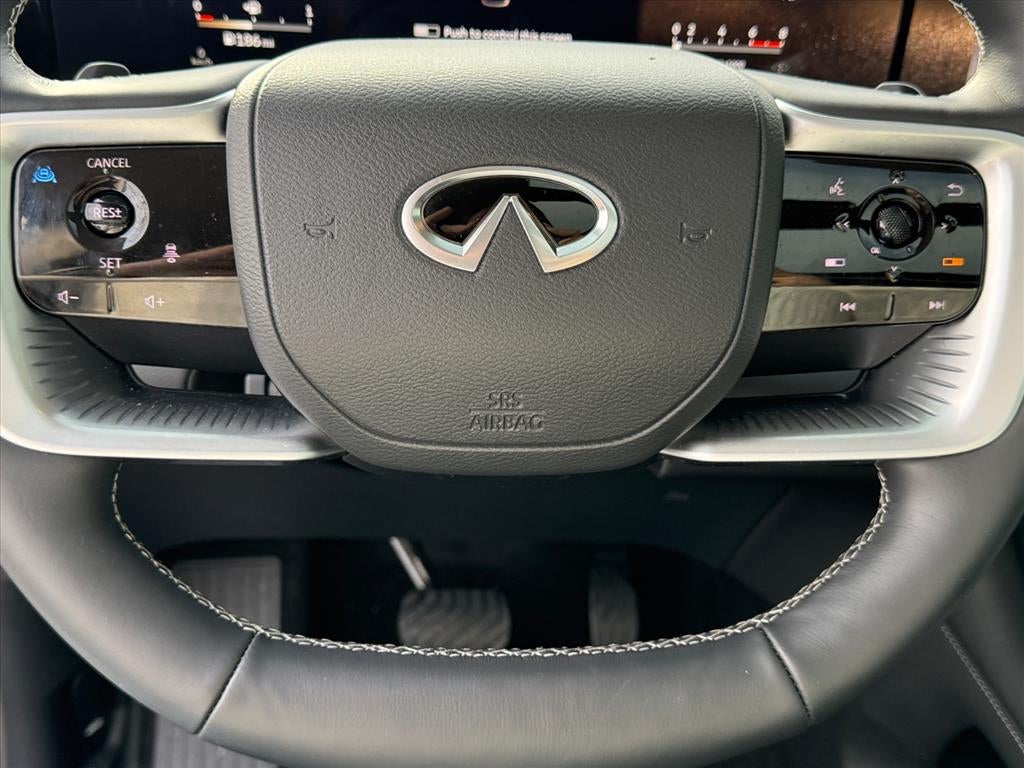 2025 INFINITI QX80 Luxe 4WD