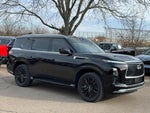 2025 INFINITI QX80 Luxe 4WD