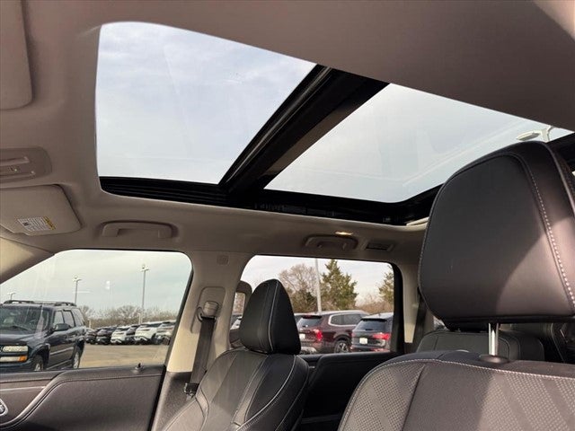 2025 INFINITI QX80 Luxe 4WD