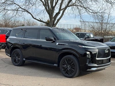 2025 INFINITI QX80 Luxe 4WD