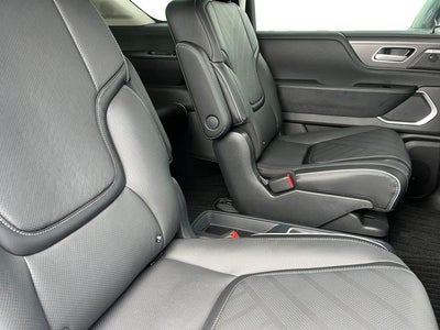 2027 INFINITI QX80 Luxe 4WD