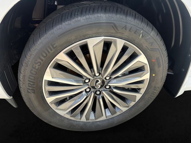 2027 INFINITI QX80 Luxe 4WD