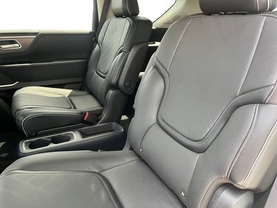 2027 INFINITI QX80 Luxe 4WD