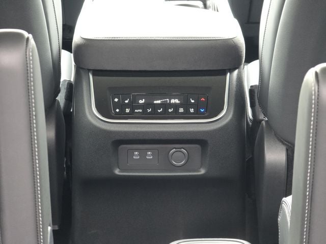 2026 INFINITI QX80 Luxe 4WD