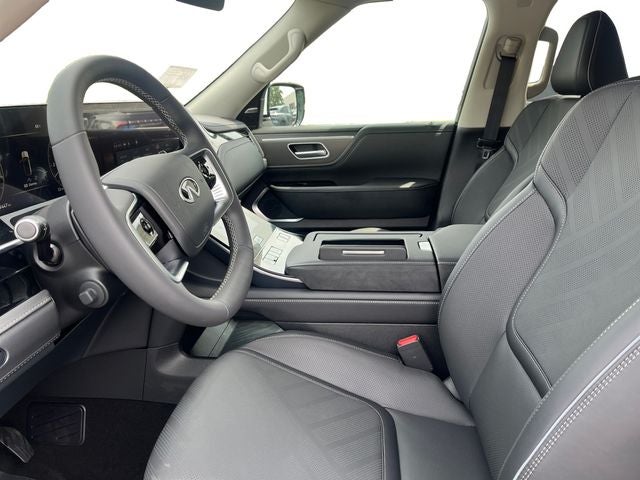 2027 INFINITI QX80 Luxe 4WD