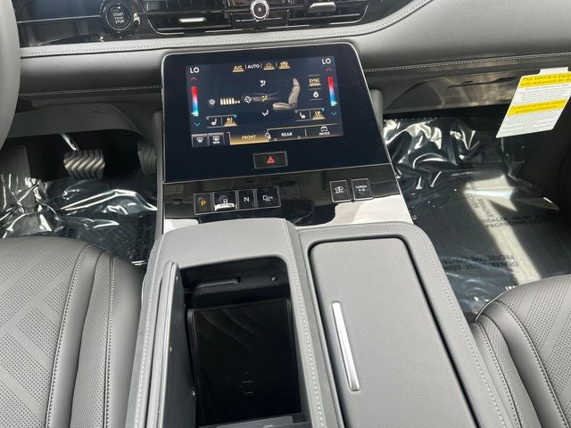 2027 INFINITI QX80 Luxe 4WD