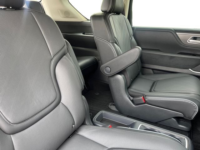 2027 INFINITI QX80 Luxe 4WD